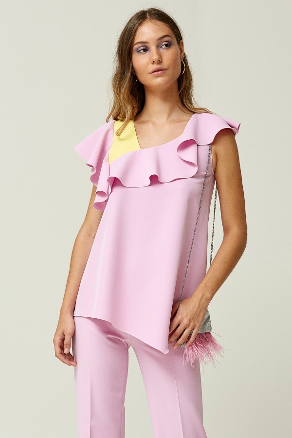 RUFFLE PLAIN WEAVE TOP