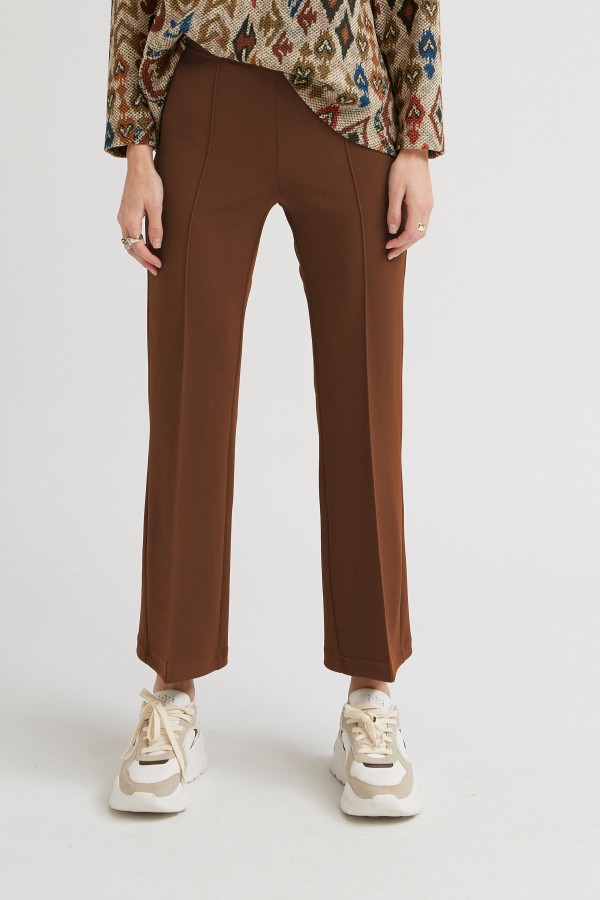 PANTALÓN ACAMPANADO...