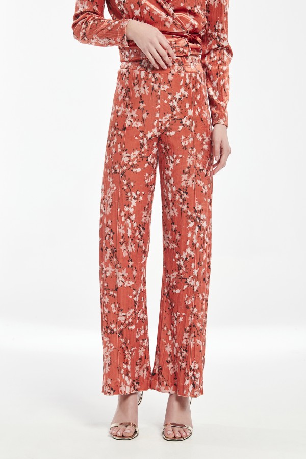 PANTALÓN JOGGER ANCHO...