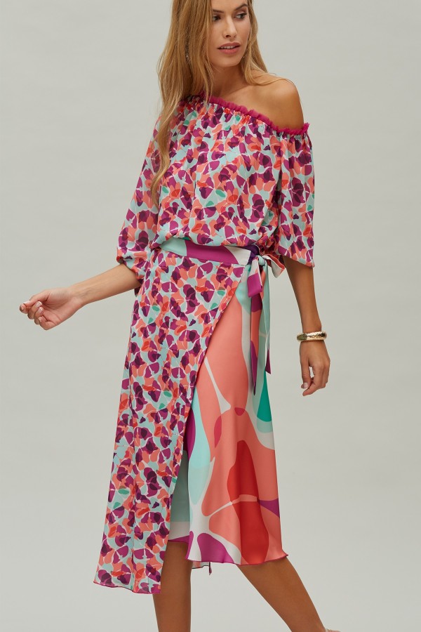 ASYMMETRIC CROSS SKIRT...